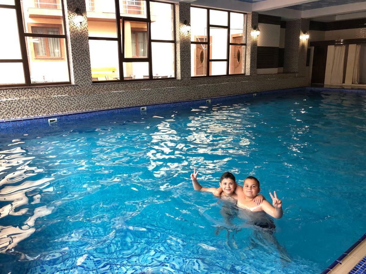 Villa Vlad & Spa Bukovel Eksteriør billede